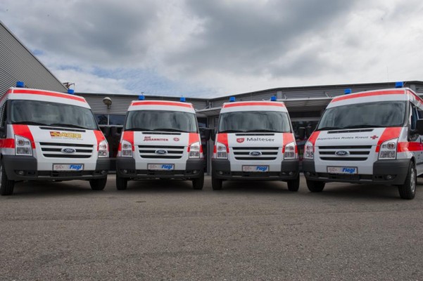 120 Ford Transit-Krankenwagen für das Bayerische Rote Kreuz