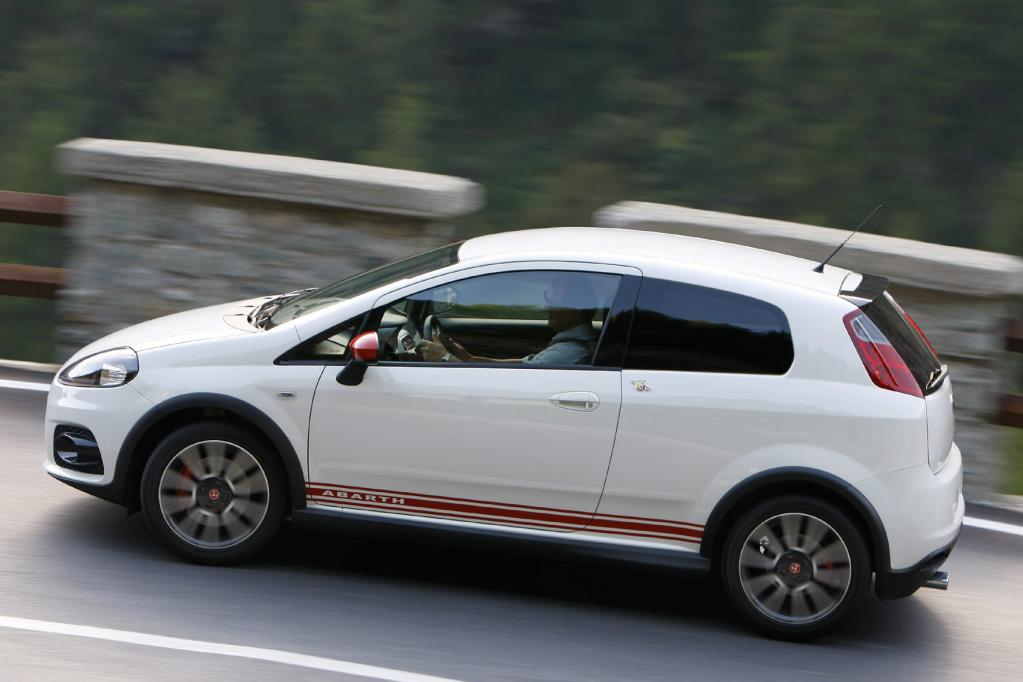 Abarth bringt Sondermodell Grande Punto Supersport - Bild(3)