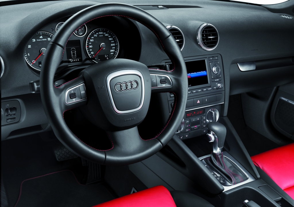 Audi-Weltpremiere: Kombination Start-Stopp-Funktion mit Automatikgetriebe