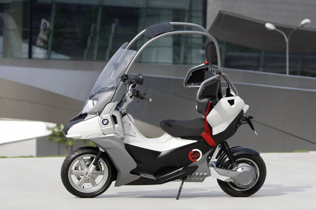 BMW fährt unter Strom: Roller-Studie C1-E mit Elektromotor 