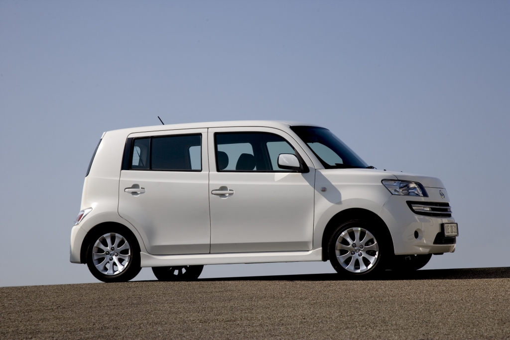 Daihatsu Materia White X - Bild 7