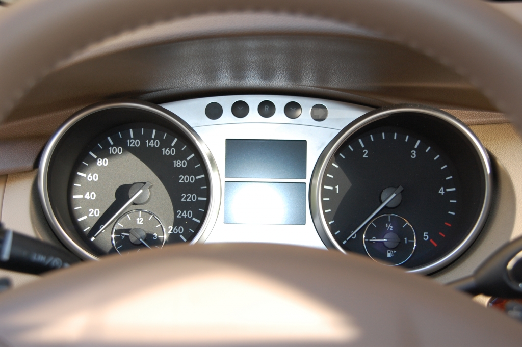 Erstkontakt Mercedes-Benz R 350 BlueTEC 4MATIC: Daimlers Way of Life