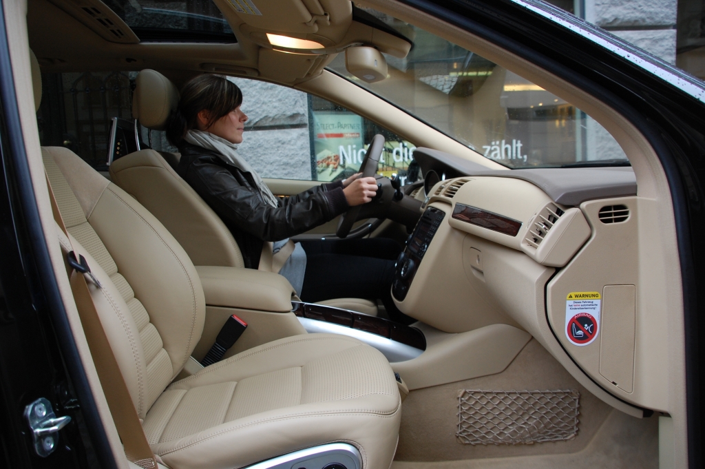Erstkontakt Mercedes-Benz R 350 BlueTEC 4MATIC: Daimlers Way of Life