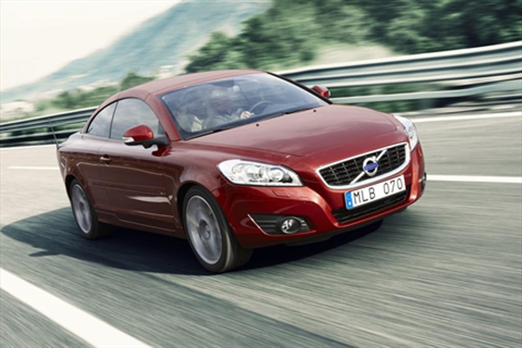 Gelifteter Volvo C70 beim Händler