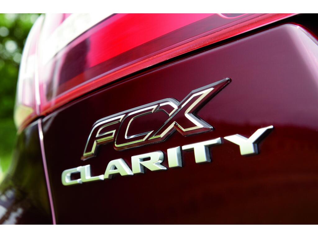 Honda FCX Clarity: Alltagstaugliche Wasserstoff-Limousine für 600 Dollar im Monat  