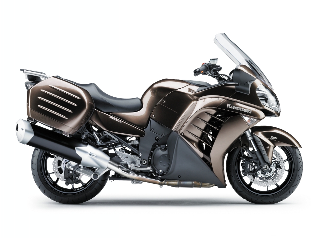 Kawasaki GTR 1400: Durch Modellpflege zur Neuheit 
