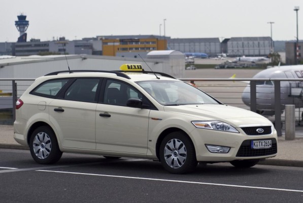 Kostenlose Taxi-Pakete für Ford-Modelle 