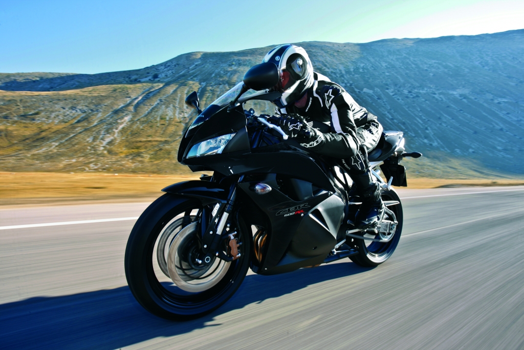 Kurzfahrbericht Honda CBR600RR: Feinarbeit am Supersportler 