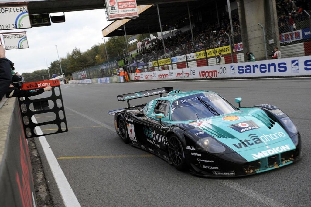 Maserati siegt in der FIA GT-Meisterschaft