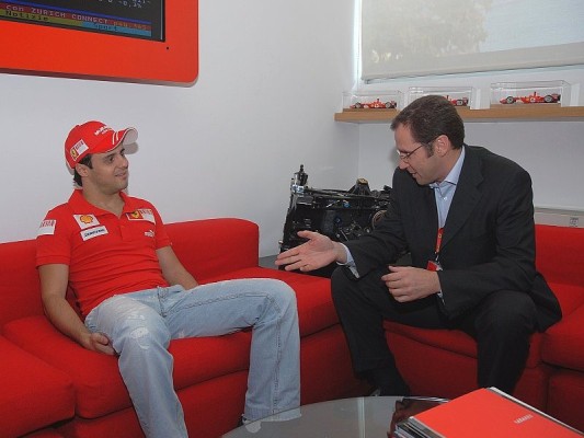Massa kehrt nach Maranello zurück: Viel zu tun