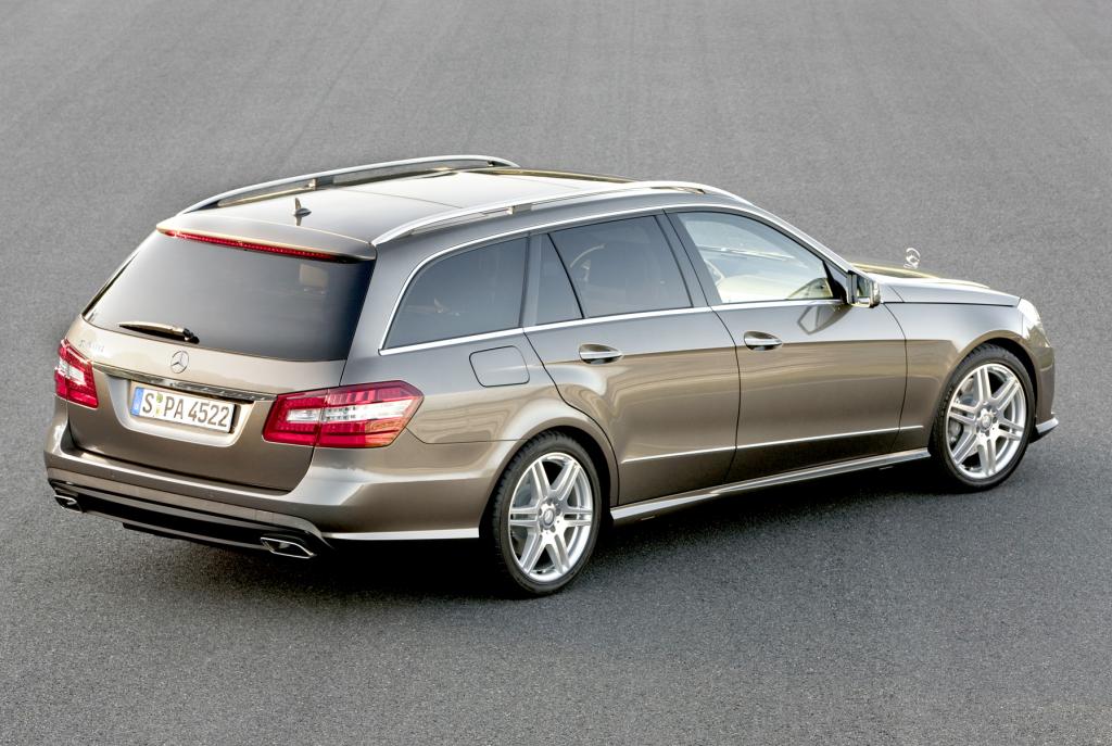 Mercedes E-Klasse T-Modell: Mit neuen und mit alten Tugenden  - Bild(2)