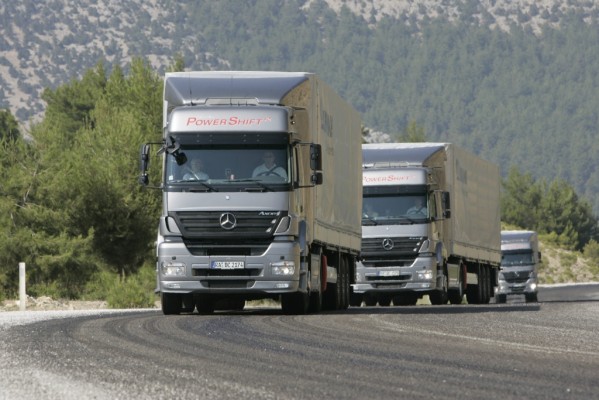 Nutzfahrzeug-Absatz weiter rückläufig  