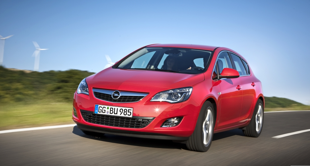 Opel Astra: Neuer Angriff auf den Golf 