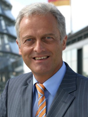 Peter Ramsauer wird Bundesverkehrsminister 