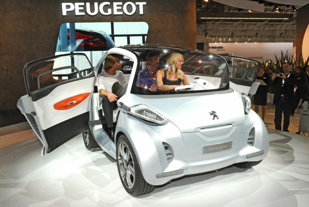 Peugeot BB1. Nach seiner Premiere auf der IAA startet er jetzt seine Europa-Tour.