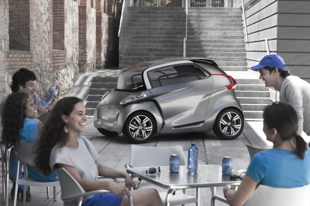 Peugeot schickt sein extravagantes Elektro-Auto auf Europa-Tournee