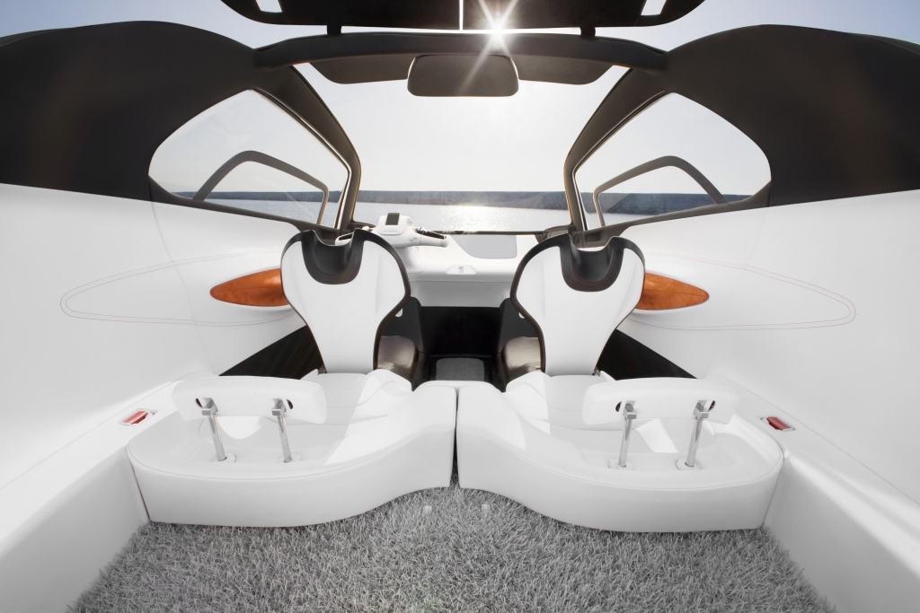 Peugeot schickt sein extravagantes Elektro-Auto auf Europa-Tournee