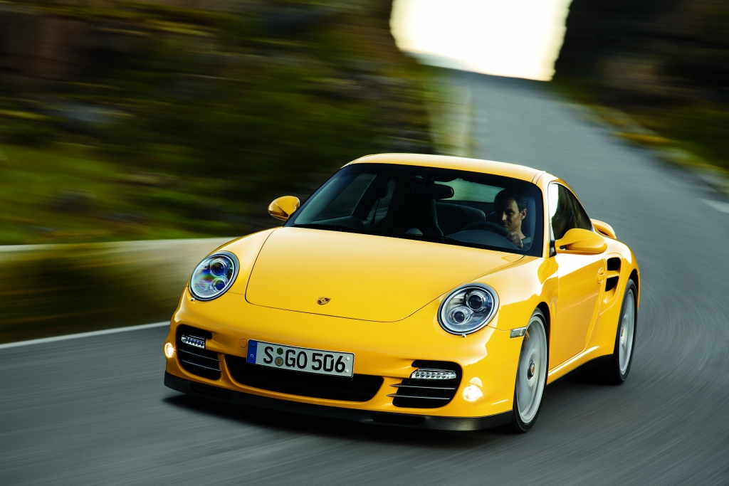 Porsche 911 Turbo: Kraftvoller denn je  - Bild (11)