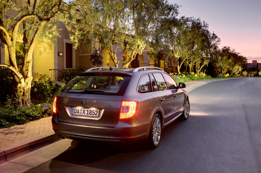 Skoda Superb Combi: Großer Kombi für kleines Geld 
