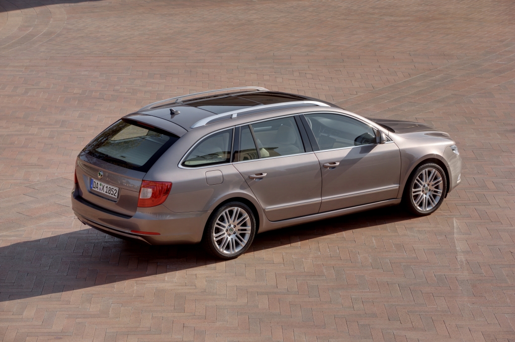 Skoda Superb Combi: Großer Kombi für kleines Geld 