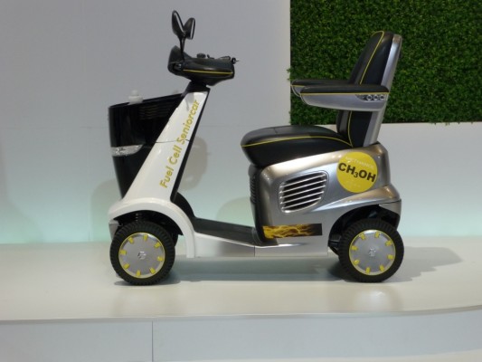 Tokyo Motor Show 2009: Suzuki zeigt elektrischen Rollstuhl Mio