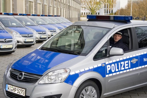 100 Opel Zafira für die Polizei in Hessen 