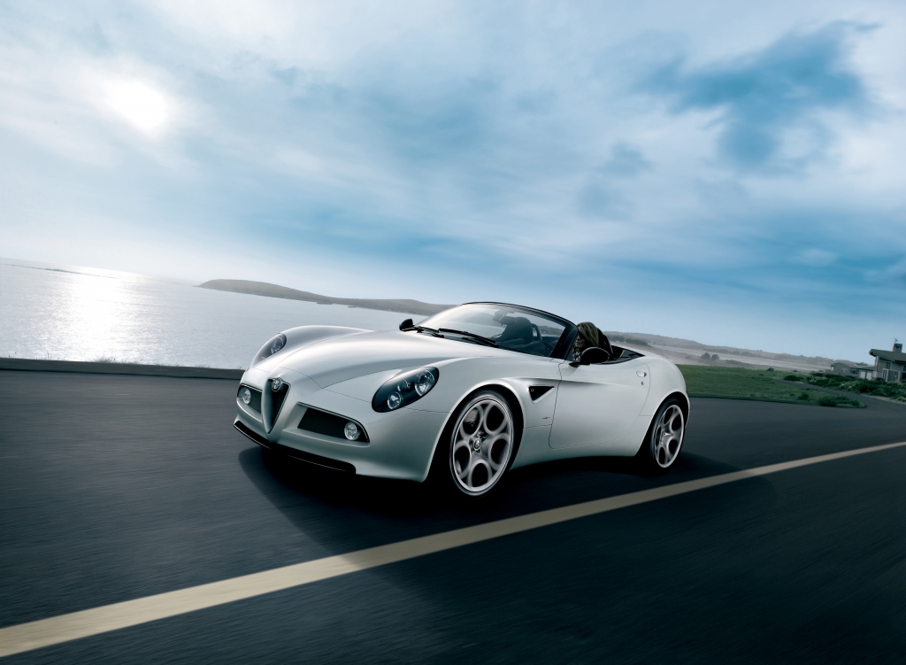Alfa Romeo 8C Spider.