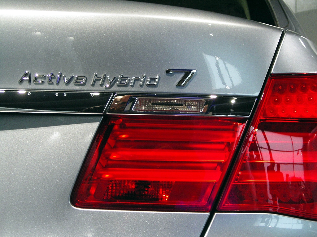 BMW ActiveHybrid 7: Mit zusätzlichem Elektromotor 