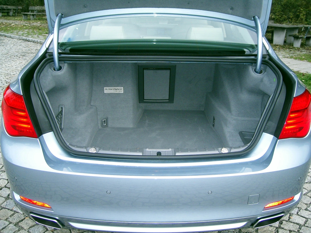 BMW ActiveHybrid 7: Mit zusätzlichem Elektromotor 
