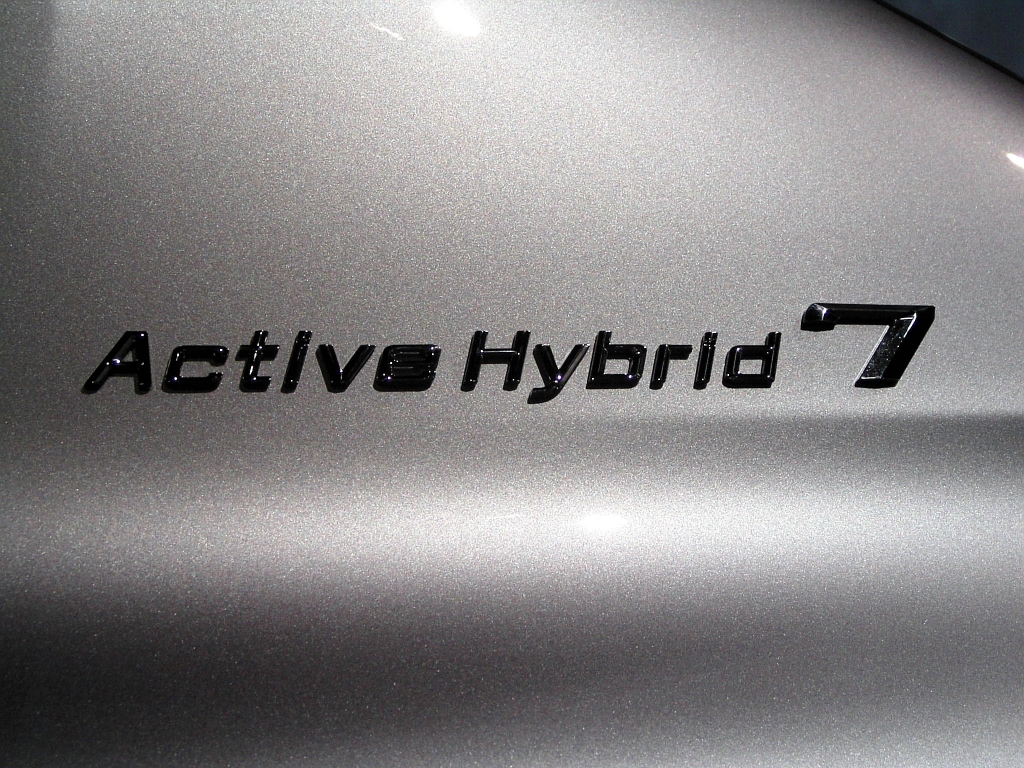 BMW ActiveHybrid 7: Mit zusätzlichem Elektromotor 