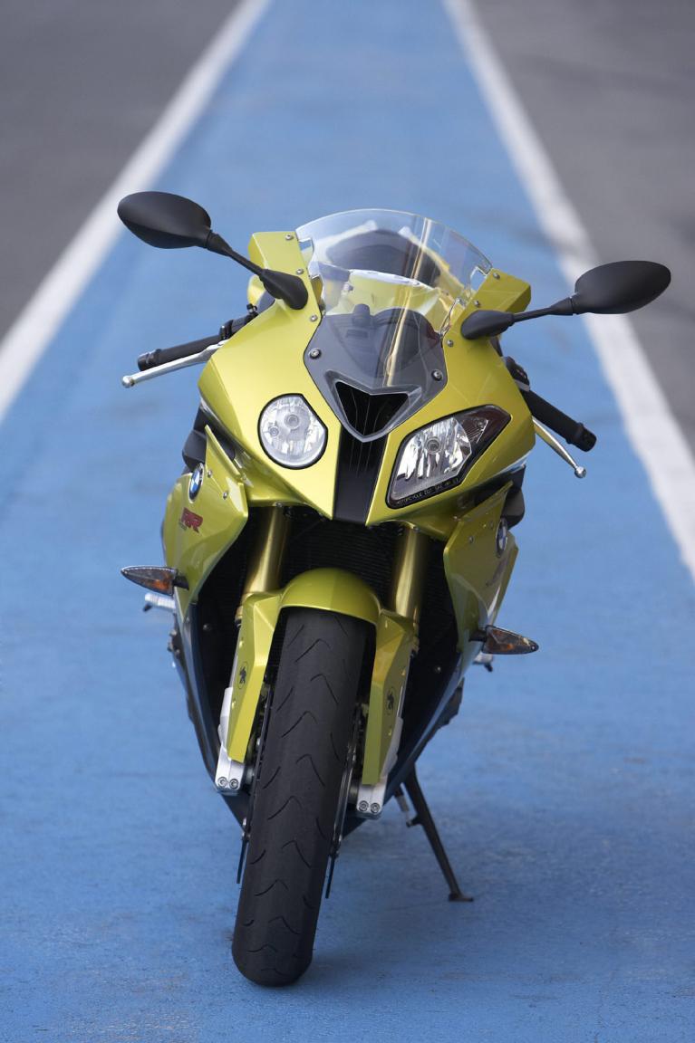 BMW S 1000 RR: Bayerisches Kraftpaket  - Bild(4)