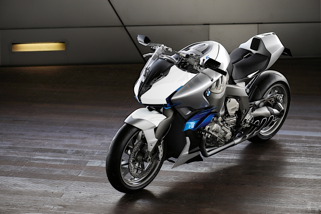 BMW präsentiert Sechszylinder-Konzeptmotorrad