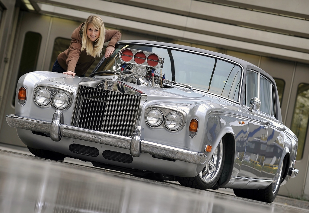 Bilderbogen im Vorfeld der Essen Motor Show 2009, die am Sonnabend, 28. November 2009, beginnt.
