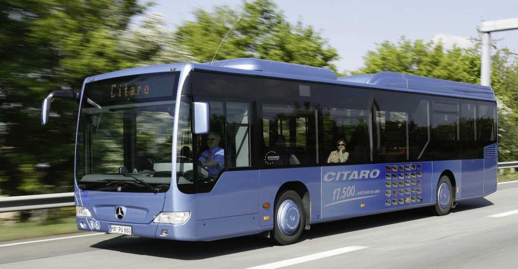 Busbrände entstehen meist im Motorraum 