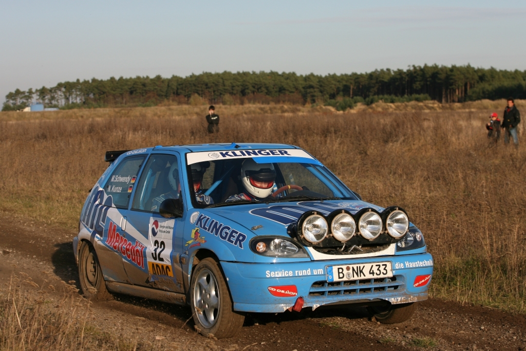 Carsten Alexy gewinnt ADAC-Rallye-Niels Kunze und Michael Schwendy im Citroën Saxo VTS.2009