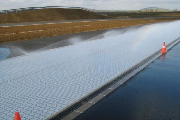 Continental mit Teststrecke in Ungarn 
