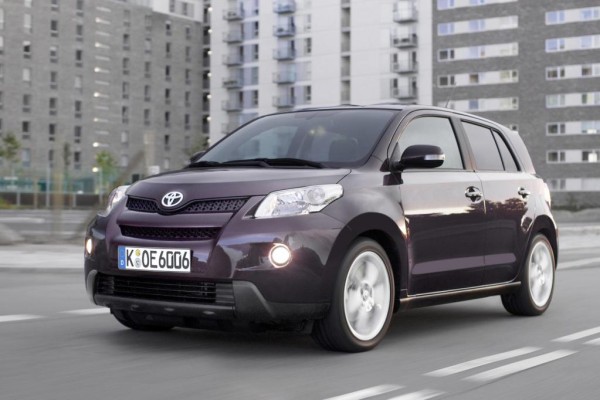 EuroNCAP: Fünf-Sterne-Regen rieselt am Toyota Urban Cruiser vorbei 