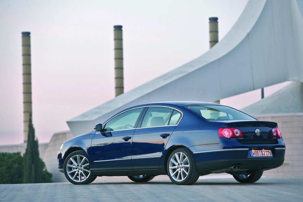 Fahrbericht Volkswagen Passat BlueTDI: Sparwunder mit Sauberkeitsfimmel