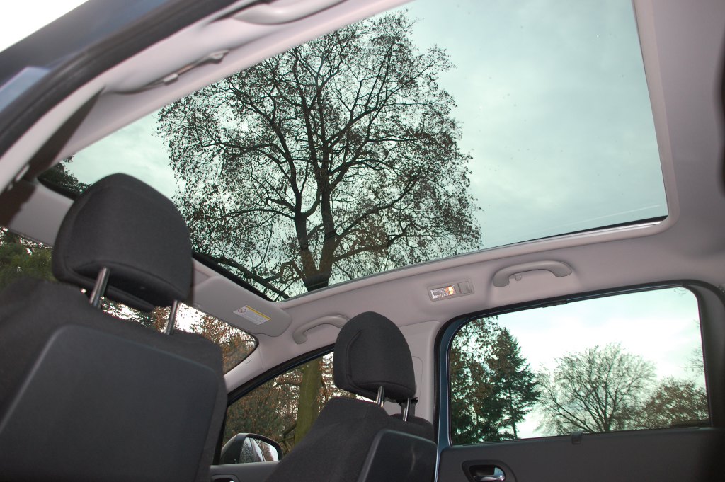Fahrpräsentation Peugeot 5008: Französischer Angriff auf Touran und Co.