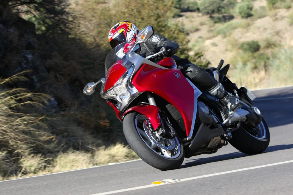 Honda VFR1200F: Neuer V-Mann 