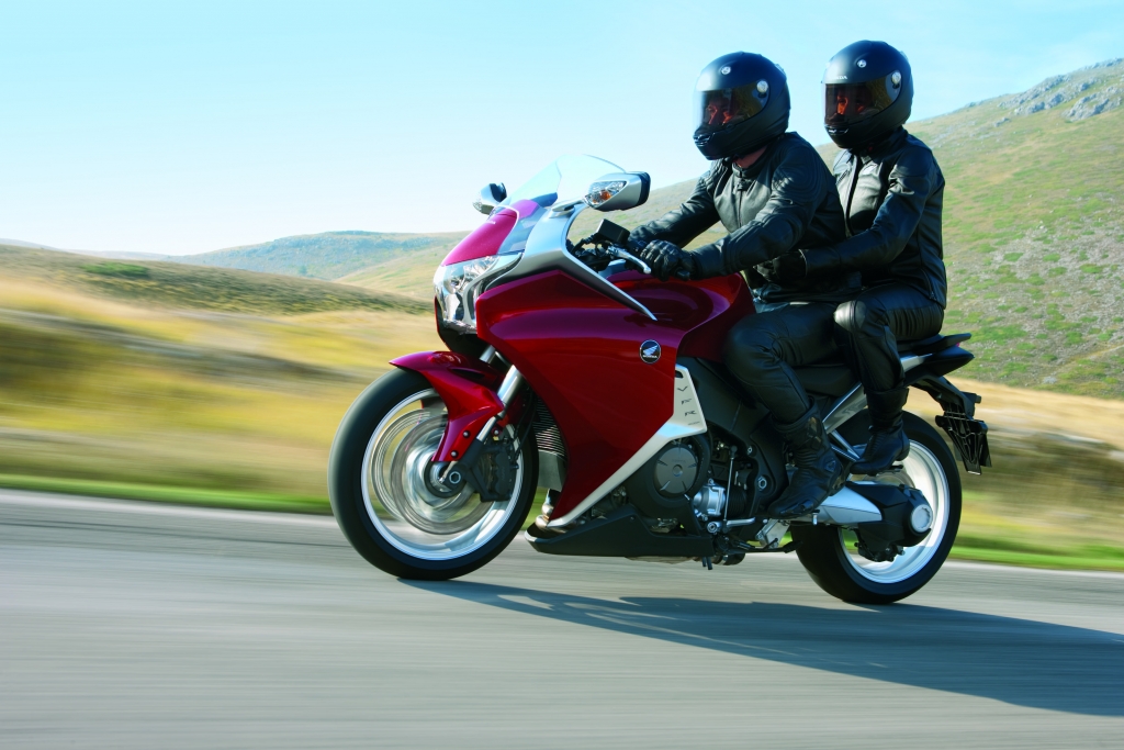 Honda VFR1200F: Neuer V-Mann 