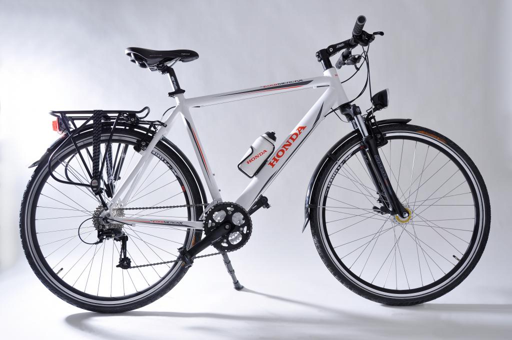 Honda bietet Trekking-Rad „Eddy Merckx“ an