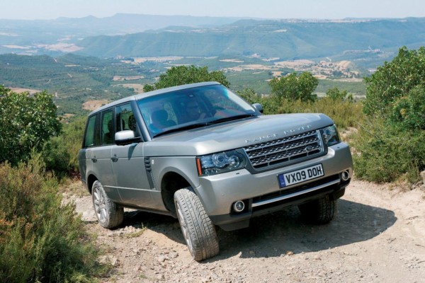 Land Rover hilft Gespannfahrern 