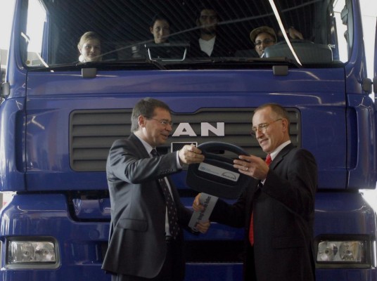 MAN: Lkw für SOS-Kinderdorf 