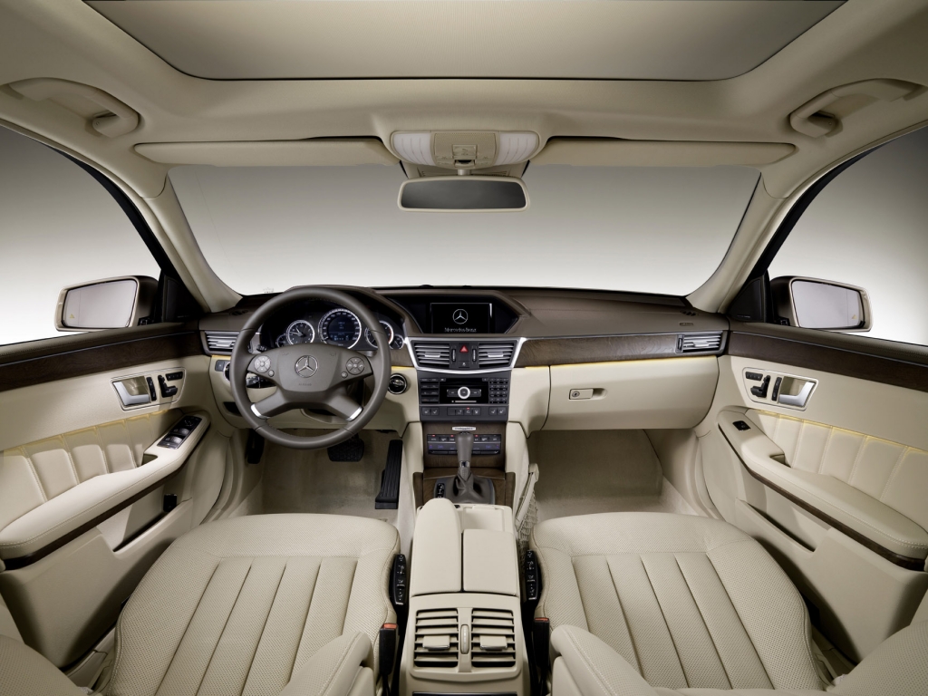 Mercedes-Benz - Bild(11)