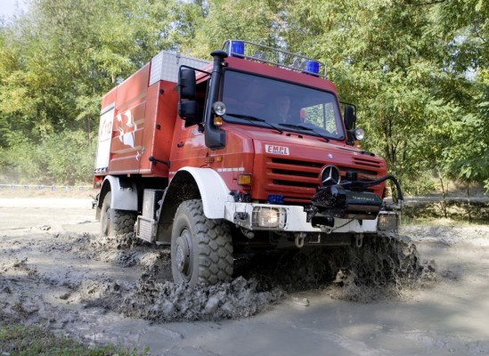 Mercedes-Benz informierte über neue Sonderfahrzeuge für die Feuerwehr