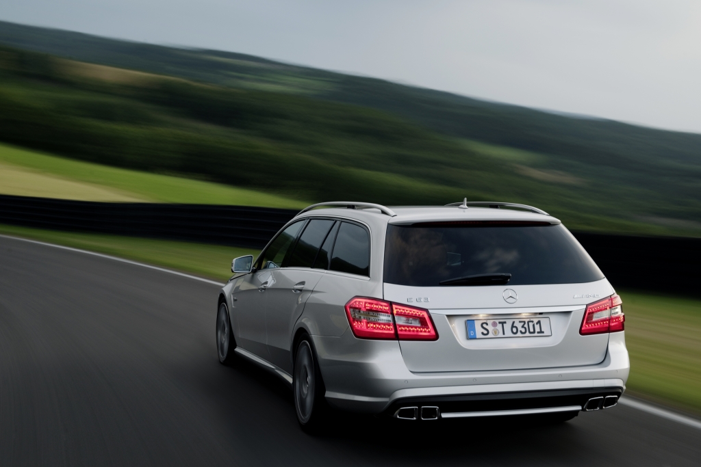 Mercedes E 63 AMG: Ein Kombi mit Sportwagen-Charakter