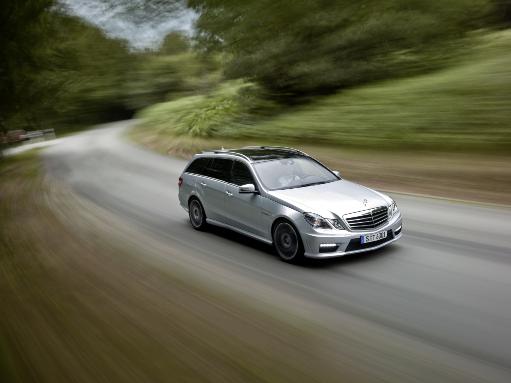 Mercedes E 63 AMG: Ein Kombi mit Sportwagen-Charakter