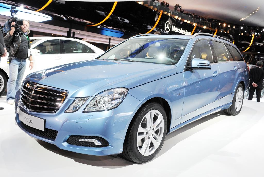Mercedes E-Klasse - wertstabilste Oberklasse-Baureihe
