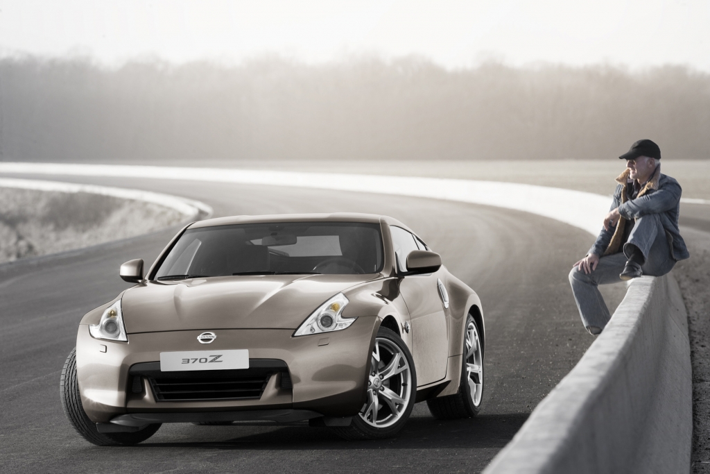 Nissan 370Z mit Euro 5, Anfahrhilfe und neuem Navi 